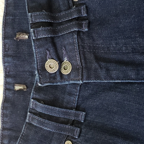Levi's Jeans - Picture 5 of 9